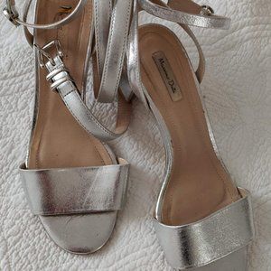 Massimo Dutti perfect heels size 9